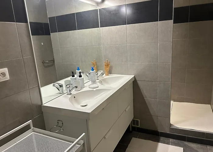 L De Cathy דירה קאור